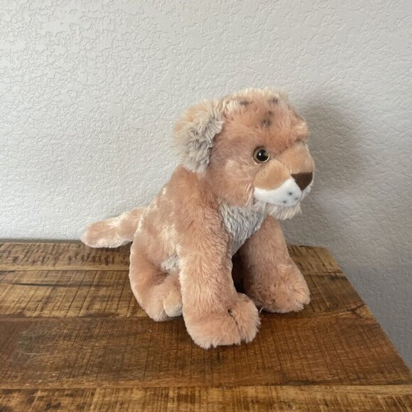 Wild Republic Cuddlekins Lion Cub Plush Stuffed Animal 12” Soft Realistic - Picture 4 of 9